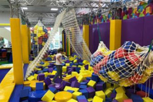 Przejażdżki po torze przeszkód NINJA PARK – dla dziec