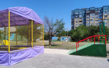 Centrum rozrywki z małpi gaj - Ceny producenta MIRTA - Projekt 2402-1-16