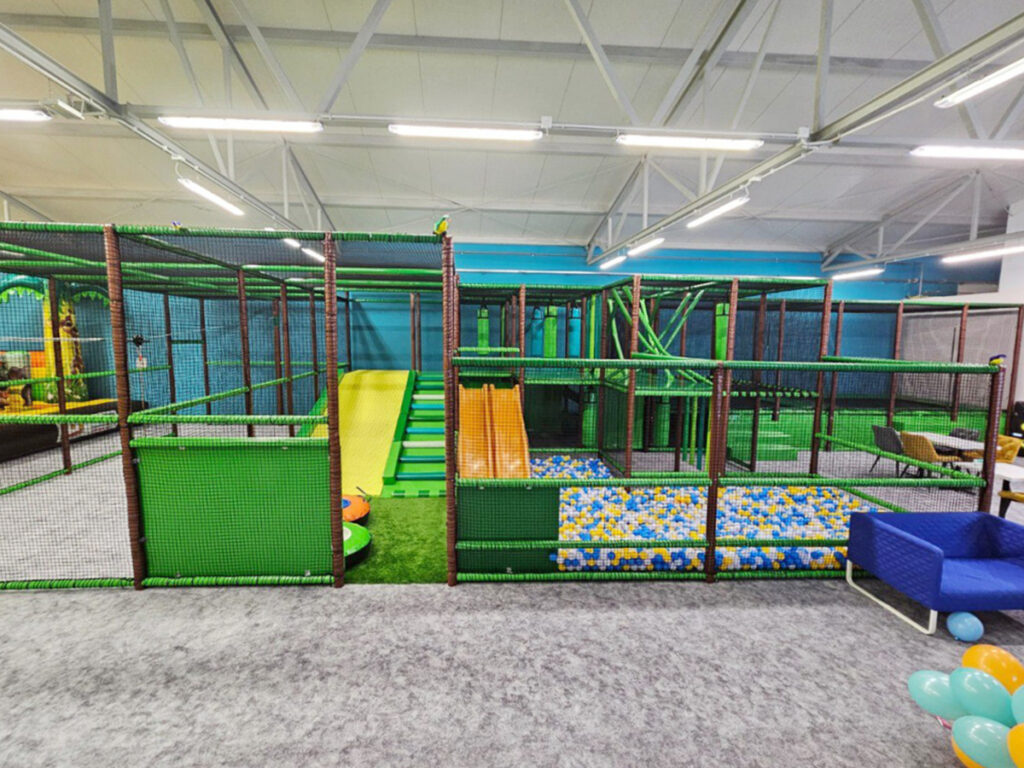 Dziecięce kompleksy rozrywkowe – projektowanie, produkcja, montaż – Projekt 2503-1-07